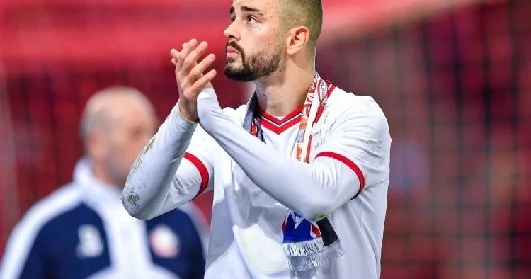 Yuventus 26 yaşlı kosovalı futbolçunu transfer etdi RƏSMİ