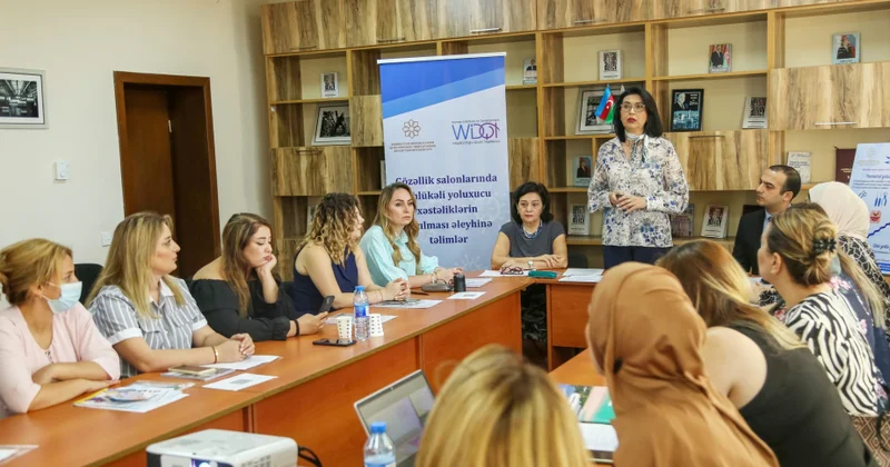® “Gözəllik salonlarında təhlükəli yoluxucu xəstəliklərin yayılması əleyhinə təlimlər” adlı layihə çərçivəsində təlim keçirilib
