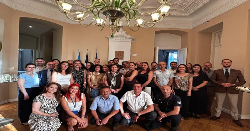 Ann Buayon Azərbaycanı tərk etdi FOTOLAR