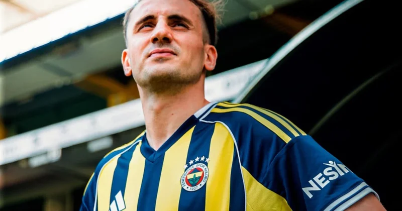 “Fənərbağça” Kərəm Aktürkoğlunun keçidini rəsmiləşdirib