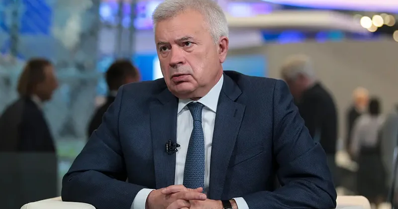 Azərbaycanlı iş adamının 25,5 milyard dollar sərvət var