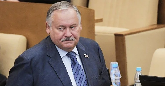 Азербайджан может дать зеленый свет российскому депутату, чтобы он лично поздравил Бако на скамье подсудимых Minval Politika