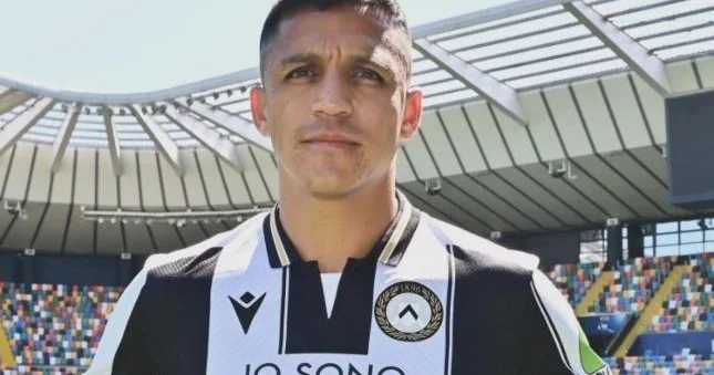 Aleksis Sançes La Liqa klubuna keçir