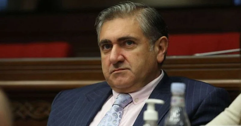 Xaçatryan: Ermənistanın suverenliyi risk altındadır