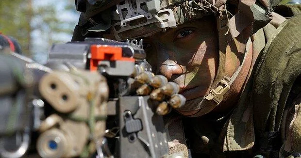 Учения с военными США начались у границы России