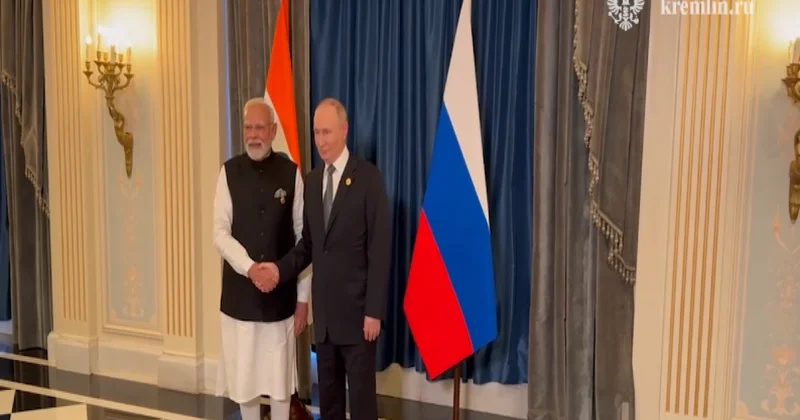 Putin və Modi Çində görüşüb