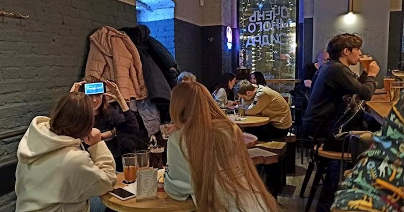 Son bir ildə Rusiyada yüzlərlə bar fəaliyyətini dayandırıb