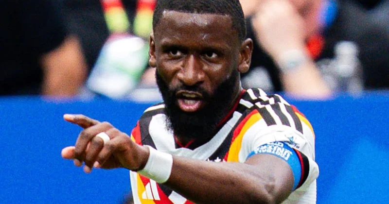 Antonio Rüdiger Almaniya millisindəki karyerasını bitirdi