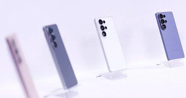 Пользователи дорогих смартфонов Samsung столкнулись с новой проблемой