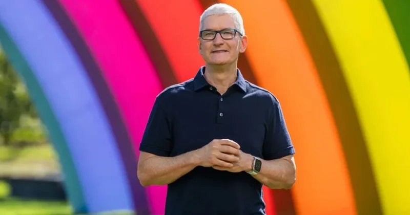 Apple şirkətində 15 illik Tim Kuk dövrü başa çatdı