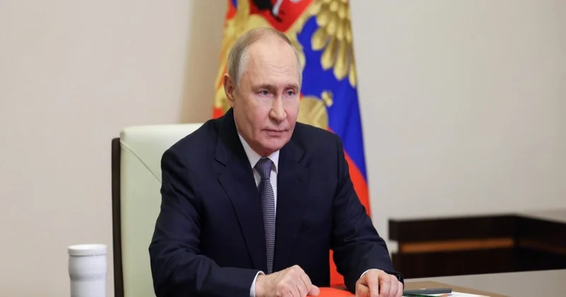 Putin: Ukrayna ordusunun 4,8 min hərbçidən ibarət 13 batalyonu mühasirəyə alınıb