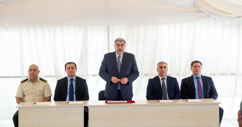Salyanının Seyidan kəndinin sakinlərilə səyyar qəbul keçirilib