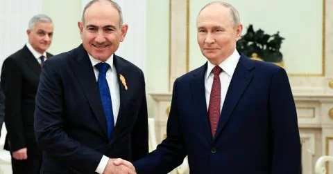 Putin Paşinyan görüşü başladı KONKRET