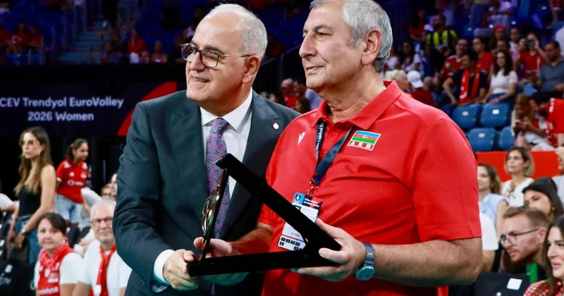Faiq Qarayev Türkiyə Voleybol Federasiyası tərəfindən mükafatlandırılıb