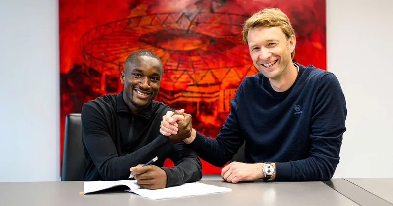 Bayer 04 fransalı hücumçu Mussa Diabini heyətinə qatıb