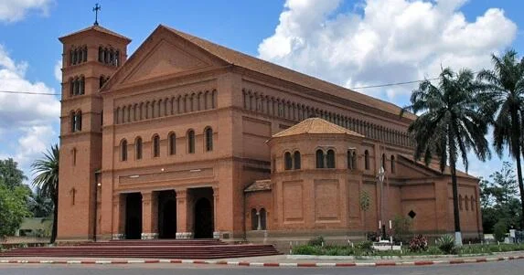 Moskvada kilsəyə hücum edildi: ölən və yaralanan var