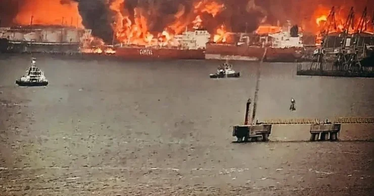 ​Rusiyanın port və sənaye obyektlərinə PUA hücumu Ust Luqada yanğın başladı
