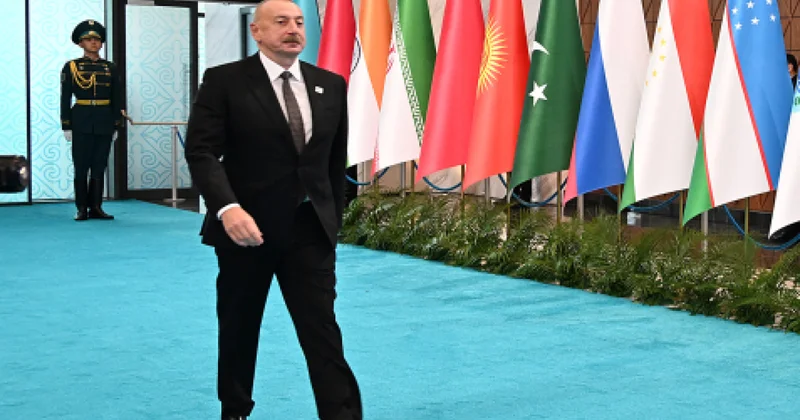 Алиев прибыл на встречу в формате ШОС плюс