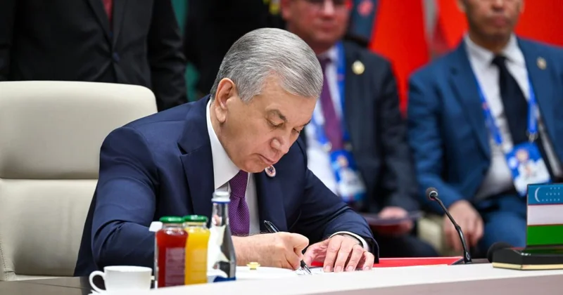 Mirziyoyev ŞƏT in Sənaye Əməkdaşlığı Xəritəsinin yaradılmasını təklif edib