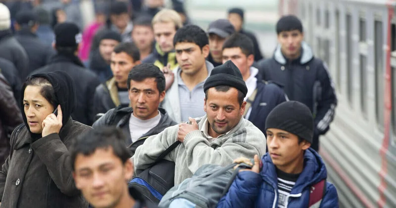 İspaniya hakimiyyəti miqrant axınına qarşı hərəkətə keçdi