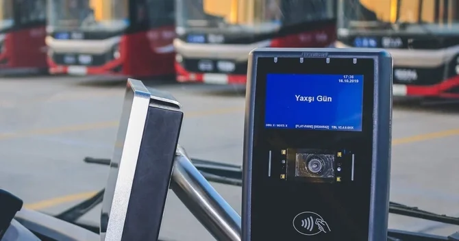 Bu gündən avtobus və metroda gedişhaqqı 60 qəpik oldu