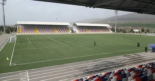 Ağsu stadionu FIFA sertifikatı aldı