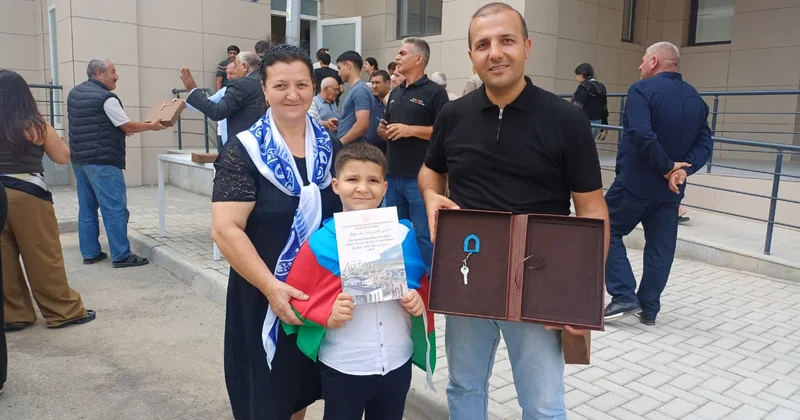 362 nəfər Ağdama qayıtdı 117 ailəyə evlərinin açarı verildi