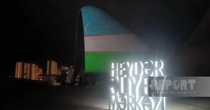 Bakıdan Özbəkistana jest... Foto