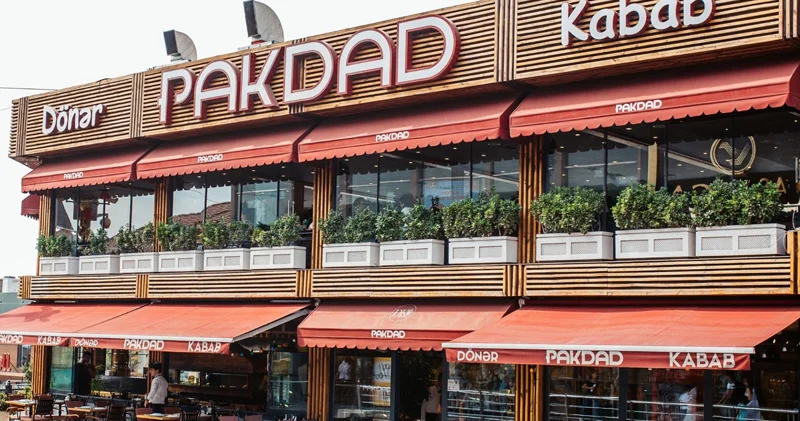 Milyonlarla manat vergi borcu var, mülklər hərraca çıxarılıb Pakdad da nə baş verir?