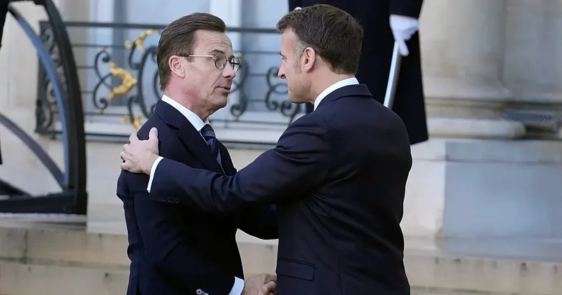 İsveç Fransa ilə dörd freqatın alınması üçün müqavilə imzaladı