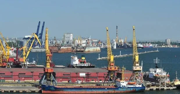 Ukrayna dənizə çıxışını itirdi
