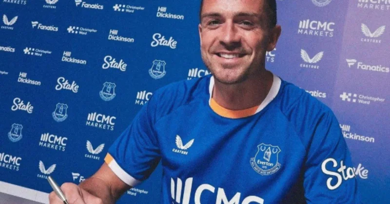 Cek Qriliş “Mançester Siti”dən “Everton”a qayıtdı