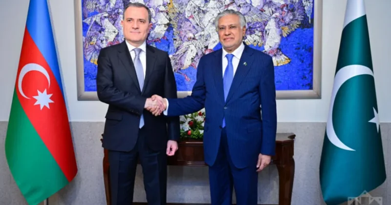Ceyhun Bayramov pakistanlı həmkarı ilə görüşüb FOTO