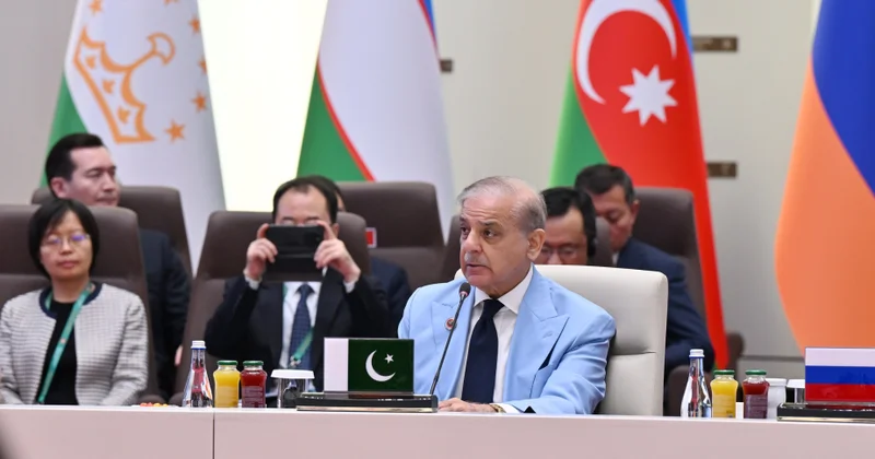 Pakistanın Baş naziri ŞƏT in 2035 ci ilədək İnkişaf Strategiyasının həyata keçirilməsinə çağırıb