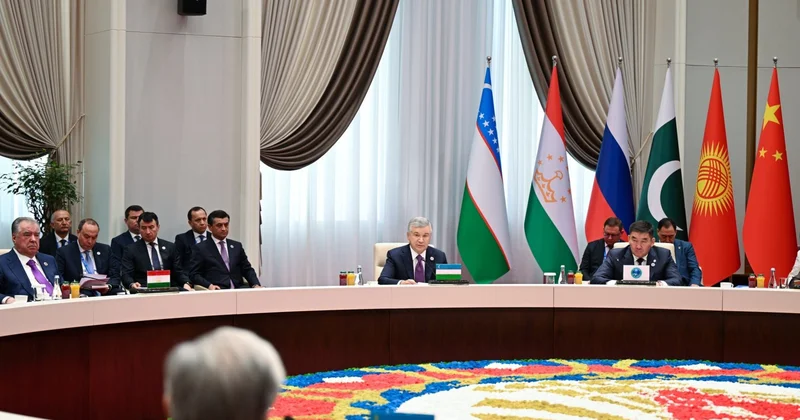 Президент Мирзиёев призывал ШОС возобновить диалог с Афганистаном