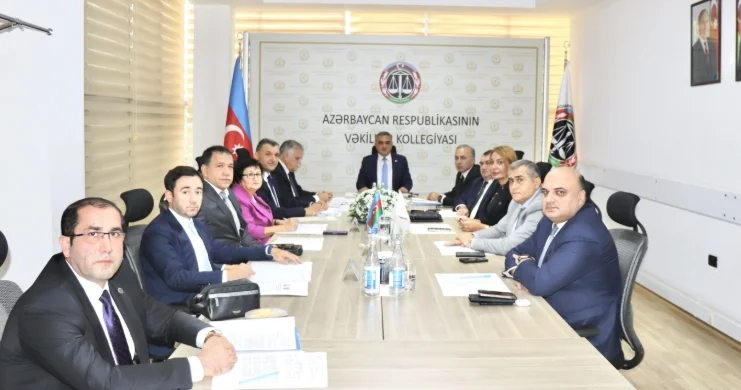 2 vəkil cəzalandırılıb, 3 nə xəbərdarlıq edilib İclas keçirildi