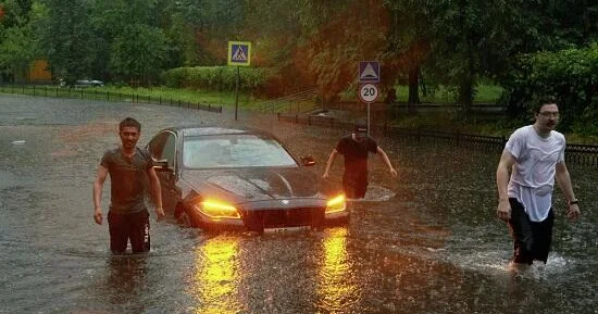 Odessada güclü leysan: bir ailənin 5 üzvü öldü