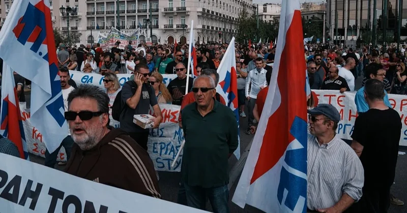 Yunanlar 13 saat işləmək istəmir