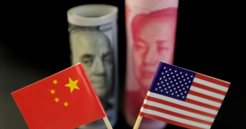 Dollar avro və yen qarşısında aşağı səviyyəyə düşüb