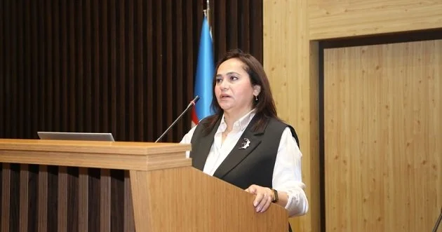 QHT 8 illiyini qeyd edib, yeni elmi tibbi kitab təqdim olunub FOTOLAR