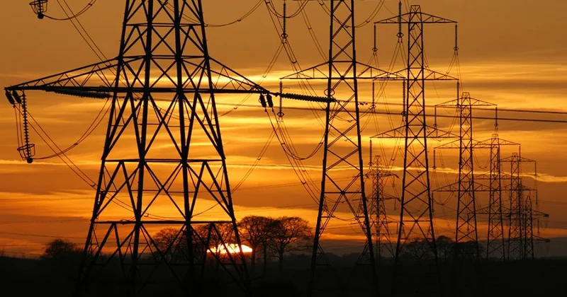 Azərbaycanın elektrik enerjisi ixracından gəliri 8% azalıb