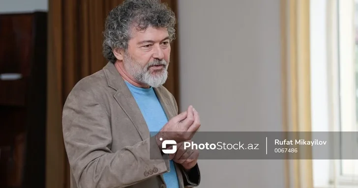 Шахбаза Худуоглу не пустили на книжную выставку в Баку: Каждый год сталкиваемся с агрессией