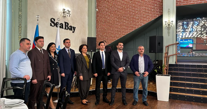 YAP Səbail rayon təşkilatında “5 oktyabr Müəllimlər Günü” münasibətilə tədbir keçirilir YENİLƏNİR/FOTOLAR