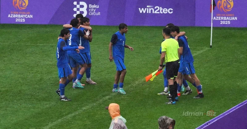 U 16 finalda rəqibini gözləyir