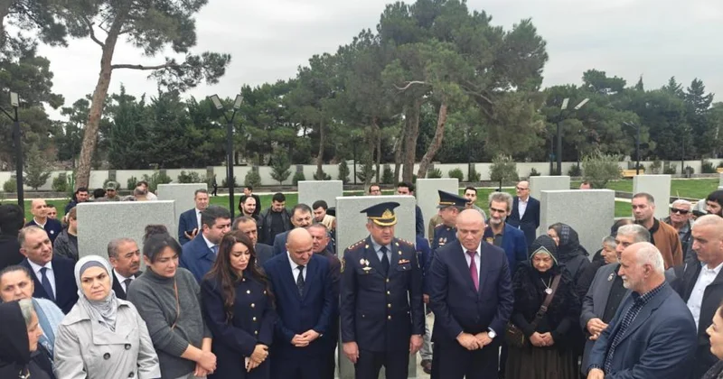 Vətən Müharibəsi Şəhidi Hüseynzadə Həmidağa Bağı oğlunun şəhadət günündə əziz xatirəsi yad edildi.