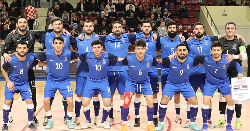 Azərbaycan millisinin üzvü hərbi xidmətə yollandı FOTO