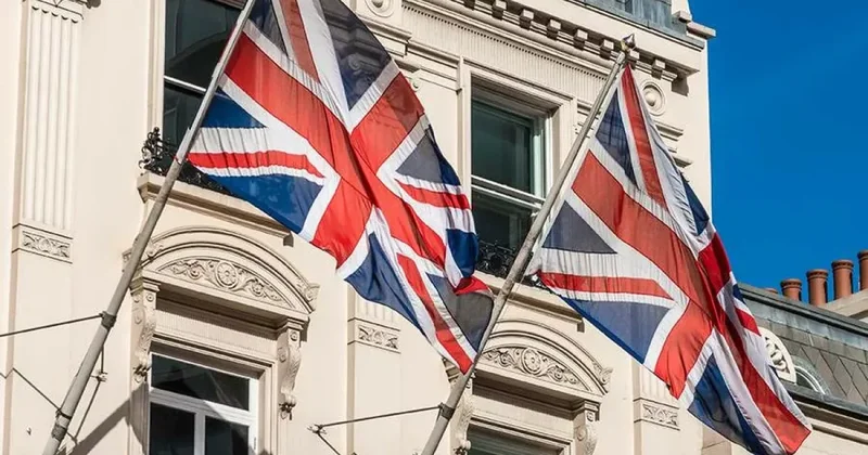 Великобритания восстановила санкции против иранских граждан и юрлиц