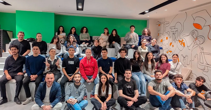 “Angry Birds” yaradıcısı Peter Vesterbacka SABAH.HUB da gənc istedadlarla görüşdü