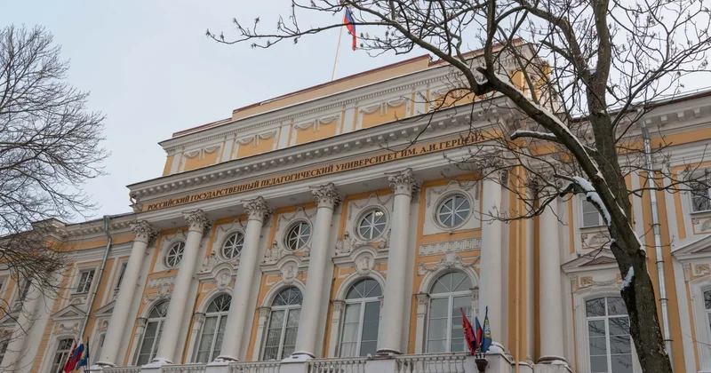 Петербурженка взяла кредит на учебу и три недели училась без зачисления