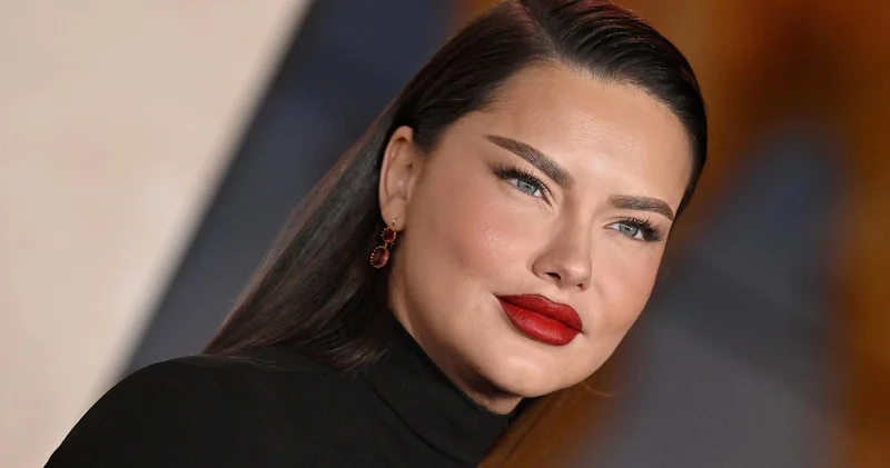 Adriana Lima tanınmaz halda FOTOLAR